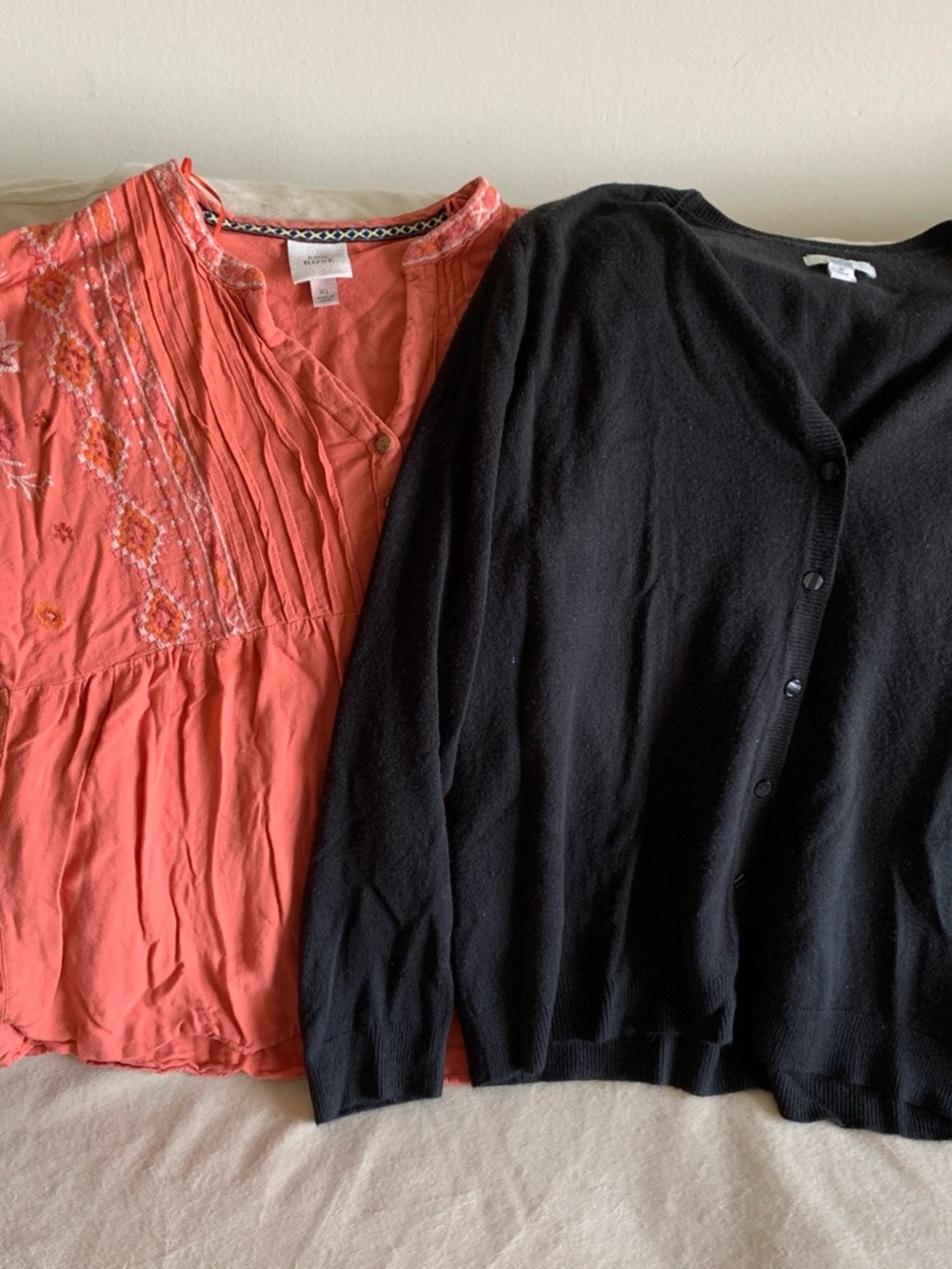 Knox Rose Coral Embroidered Peasant Blouse